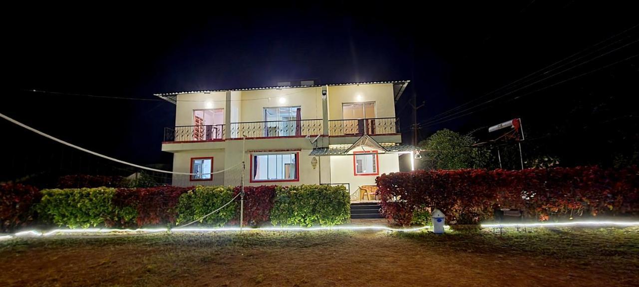 Hrishikesh Villa, Besides Valley Mahābaleshwar Exteriör bild